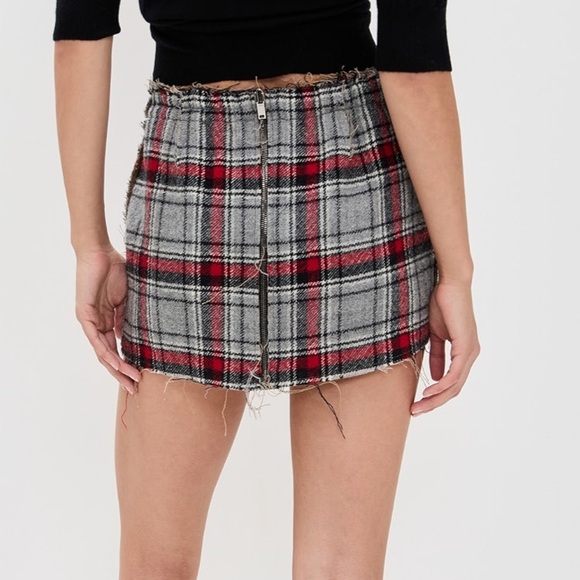 New NWT R13 Reversible Raw Cut Plaid Miniskirt Size Large - Picture 5 of 16